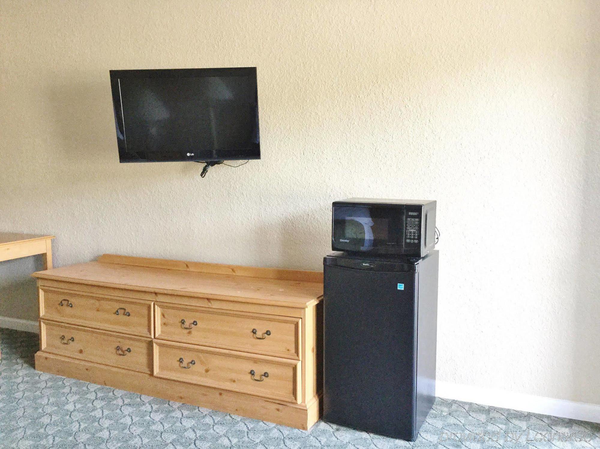 Americas Best Value Inn Belvidere - Rockford Exterior photo